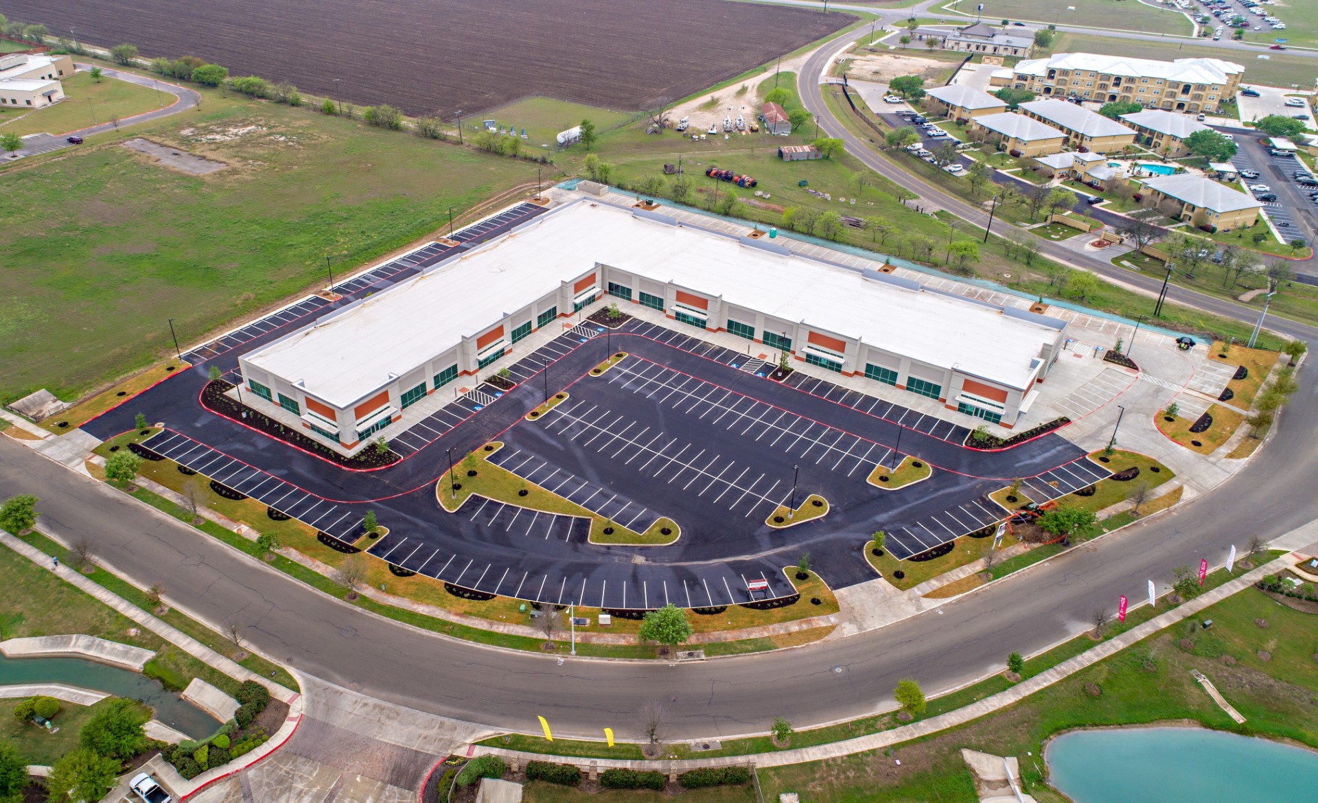 ParkviewPlaza_03_Custom